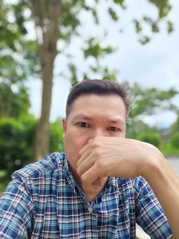 余生有你陪伴的第一张照片--英德中老年相亲网